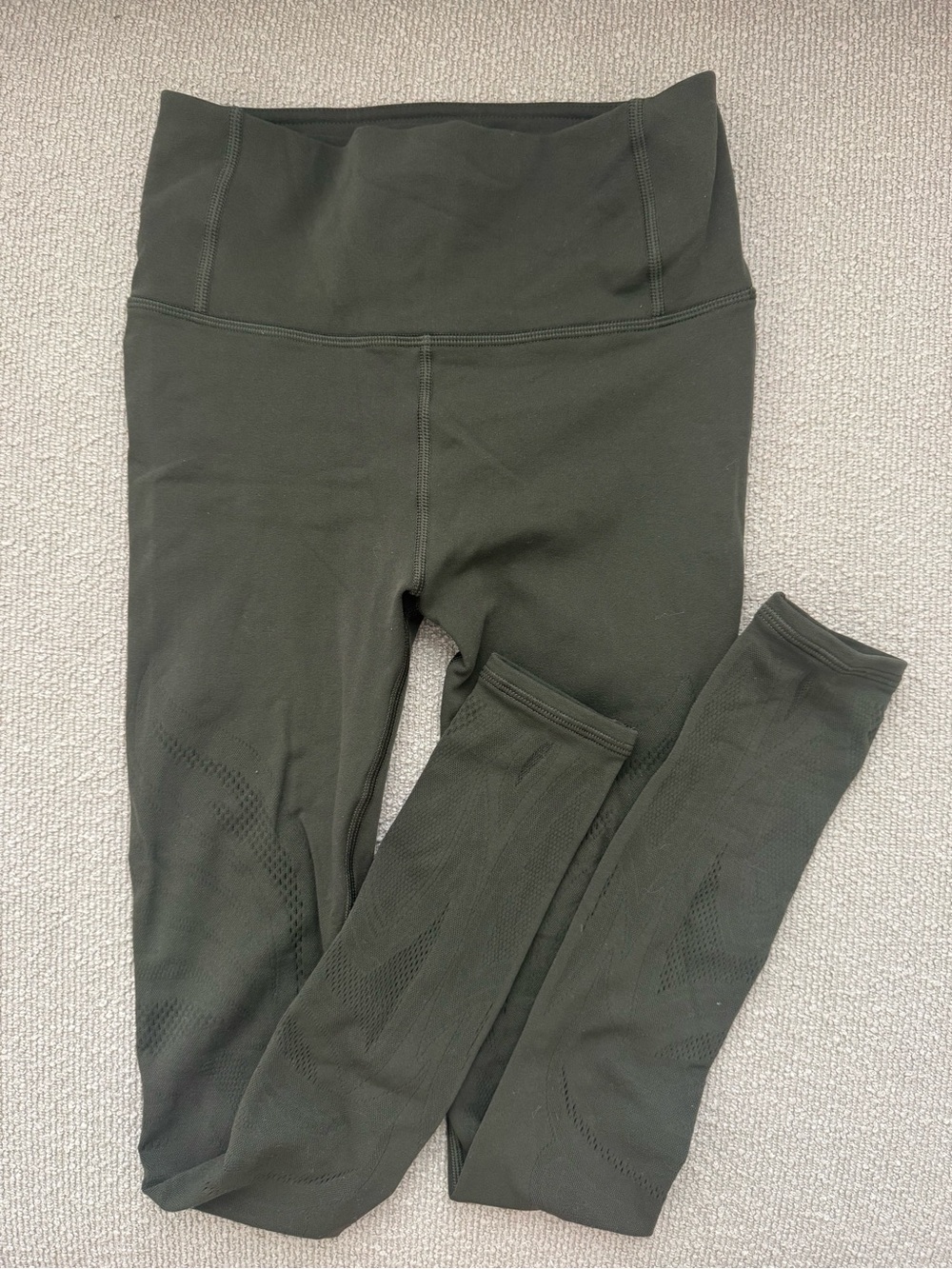 Lululemon High-Waist Athletic Leggings - Olive Green